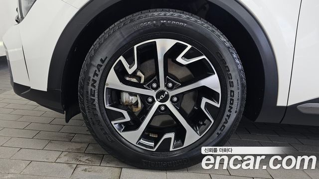 Kia Sportage Hybrid (V) Signature Gravity 2WD 2023 — фото 5