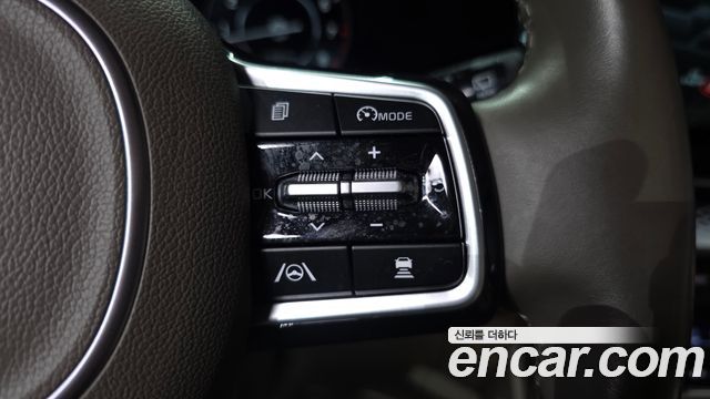 Kia Carnival (IV) Gasoline 9-Seater Hi-Limousine Signature 2023 — фото 17