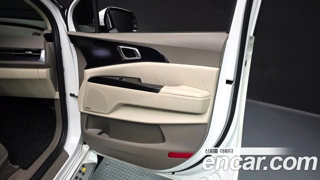 Kia Carnival (IV) Gasoline 9-Seater Hi-Limousine Signature 2023 — фото 24