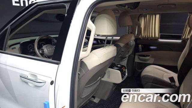 Kia Carnival (IV) Gasoline 9-Seater Hi-Limousine Signature 2023 — фото 28