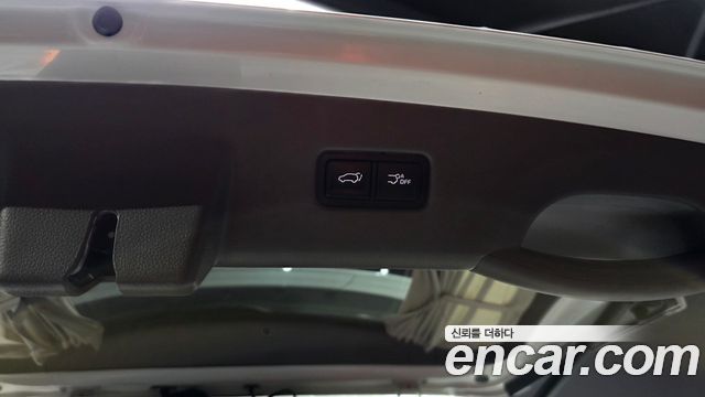 Kia Carnival (IV) Gasoline 9-Seater Hi-Limousine Signature 2023 — фото 31