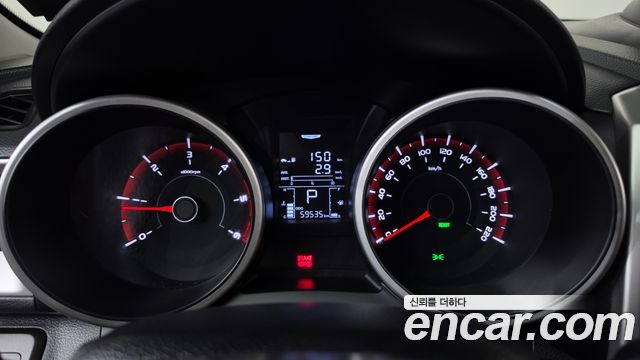 KG Mobility (SsangYong) Tivoli Diesel VX 2WD 2016 — фото 8