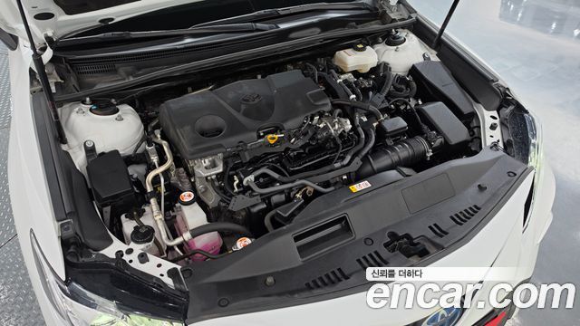 Toyota Camry (XV70) 2.5 XLE Hybrid 2024 — фото 6