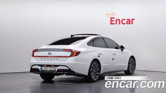 Hyundai Sonata (DN8) 2.0 LPG Premium Plus 2022 — фото 2