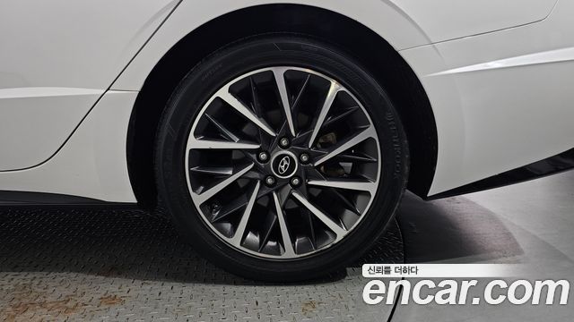 Hyundai Sonata (DN8) 2.0 LPG Premium Plus 2022 — фото 27
