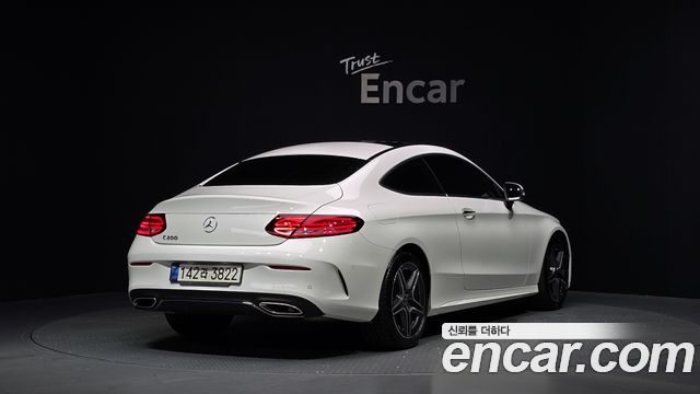 Mercedes-Benz C-Class (W205) C200 Coupe 2021 — фото 2