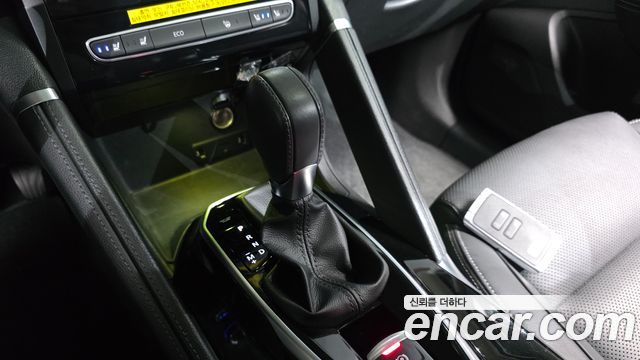 Renault Korea QM6 2.0 LPe RE Signature 2WD 2020 — фото 9
