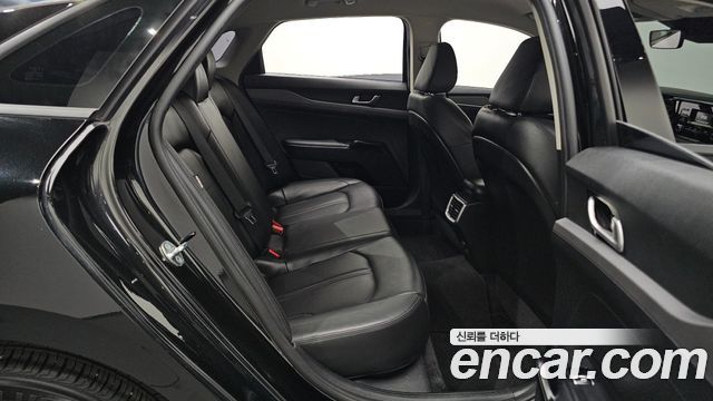 Kia K5 (III) 2.0 Trendy 2023 — фото 15
