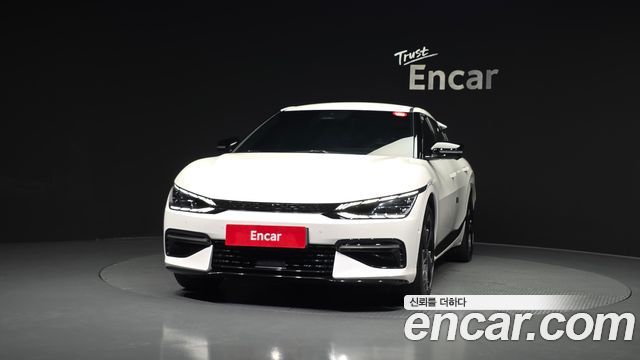 Kia EV6 Long Range GT Line 2022 — фото 3