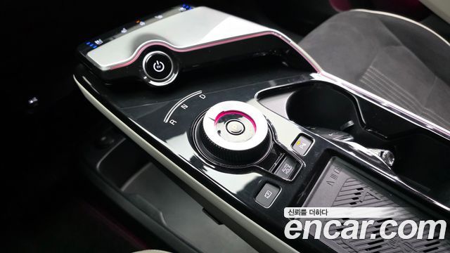 Kia EV6 Long Range GT Line 2022 — фото 9