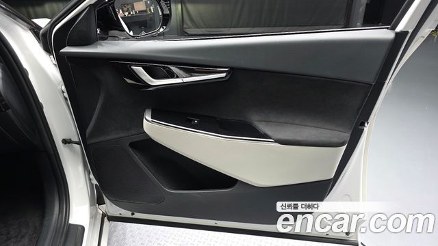 Kia EV6 Long Range GT Line 2022 — фото 24
