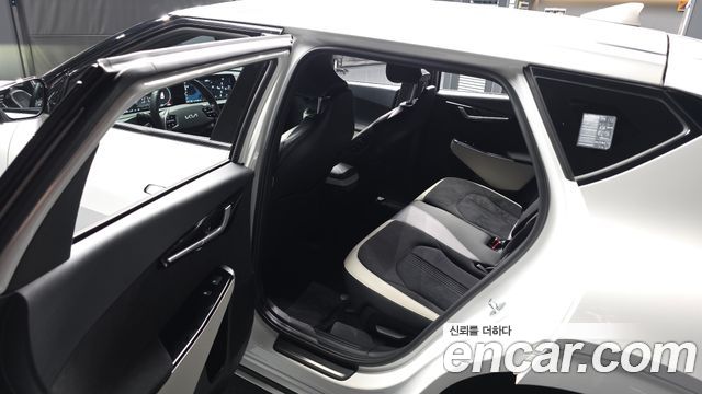 Kia EV6 Long Range GT Line 2022 — фото 26