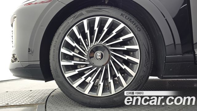 Hyundai Grandeur (GN7) 2,5 Gasoline 2WD Calligraphy 2023 — фото 5