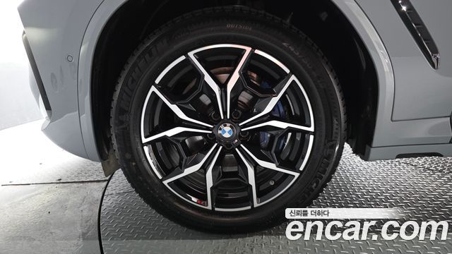 BMW X4 (G02) xDrive20i M Sport 2024 — фото 5