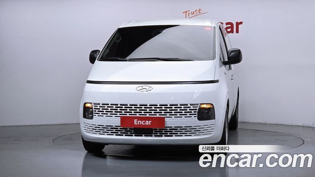 Hyundai Staria Cargo 3-Seater Smart 2022 — фото 3
