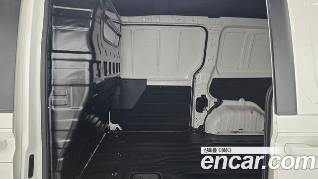 Hyundai Staria Cargo 3-Seater Smart 2022 — фото 12