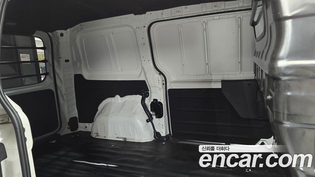 Hyundai Staria Cargo 3-Seater Smart 2022 — фото 19