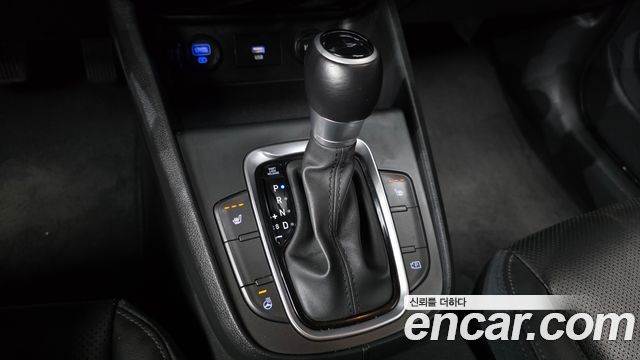 Hyundai Kona Hybrid Modern 2023 — фото 9