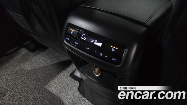 Hyundai Palisade Diesel 2.2 2WD Le Blanc 2024 — фото 18