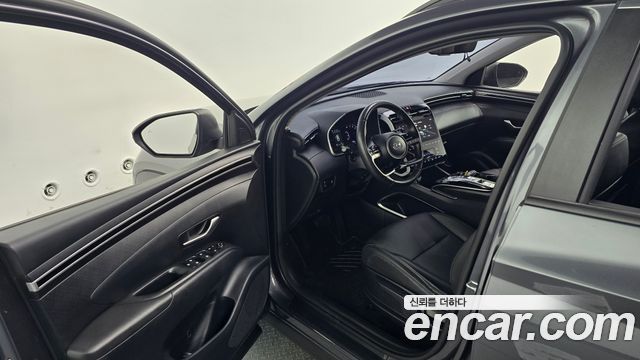 Hyundai Tucson (NX4) Gasoline 1.6 Turbo 2WD Premium 2023 — фото 11