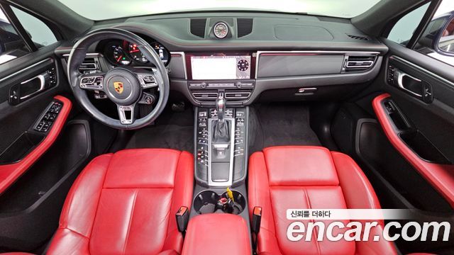 Porsche Macan 2.0 95B 2021 — фото 7