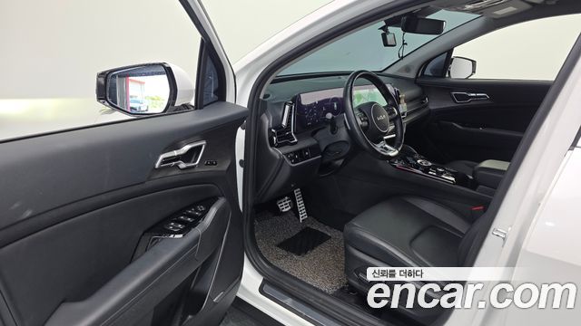 Kia Sportage (V) LPG 2.0 2WD Signature 2024 — фото 10