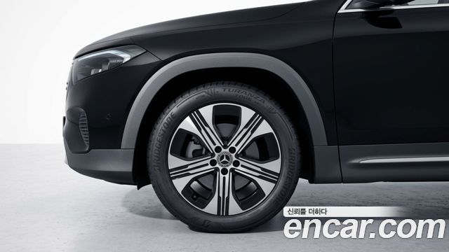 Mercedes-Benz EQB (X243) EQB300 4MATIC Progressive 2026 — фото 5