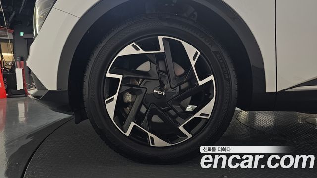 Kia Sportage (V) Gasoline 1.6 Turbo 2WD Nobleless 2022 — фото 5