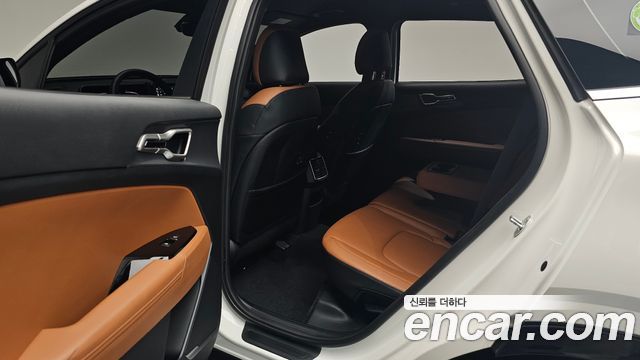 Kia Sportage (V) Gasoline 1.6 Turbo 2WD Nobleless 2022 — фото 26