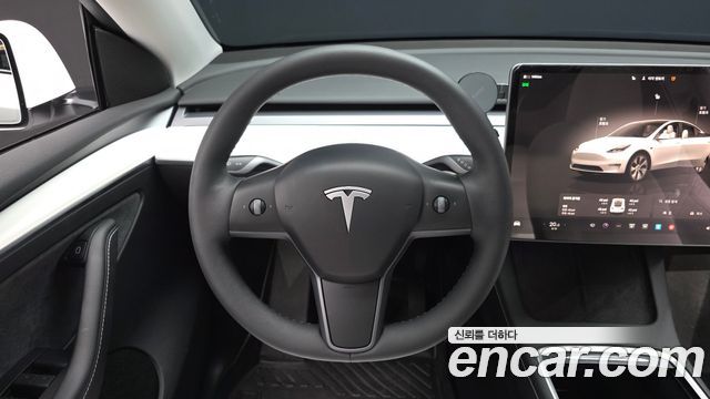 Tesla Model Y RWD 2023 — фото 13