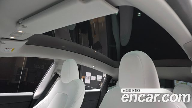 Tesla Model Y RWD 2023 — фото 18