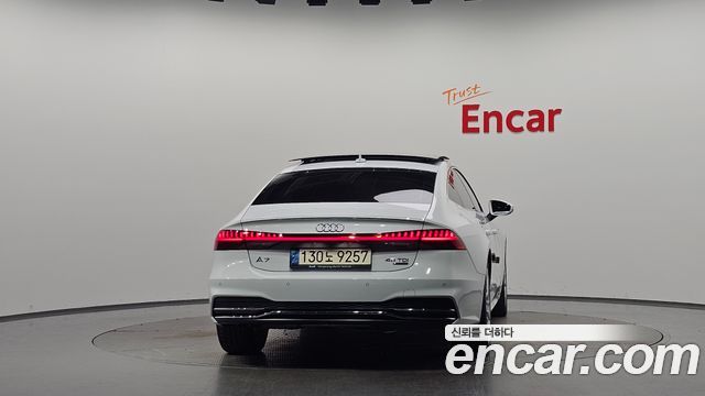 Audi A7 (4K) 45 TDI Quattro Premium 2022 — фото 4