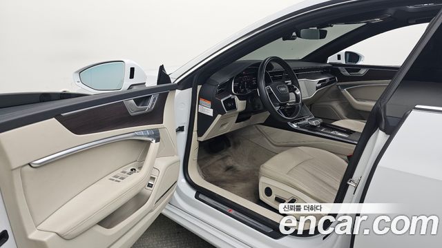 Audi A7 (4K) 45 TDI Quattro Premium 2022 — фото 10
