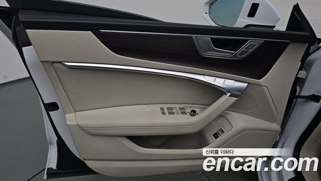 Audi A7 (4K) 45 TDI Quattro Premium 2022 — фото 30