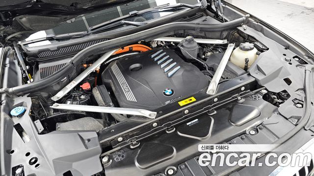 BMW X5 (G05) xDrive 45e xLine 2021 — фото 6