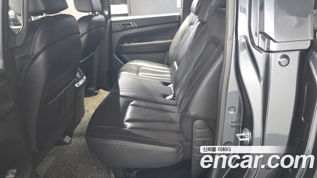 KG Mobility (SsangYong) Rexton Sports Diesel 2.2 2WD Prestige 2022 — фото 12