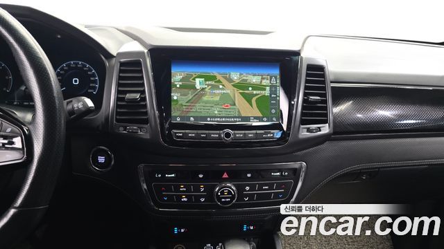 KG Mobility (SsangYong) Rexton Sports Diesel 2.2 2WD Prestige 2022 — фото 14
