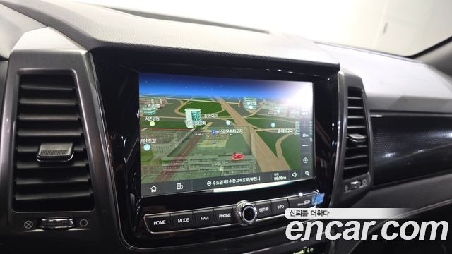 KG Mobility (SsangYong) Rexton Sports Diesel 2.2 2WD Prestige 2022 — фото 15