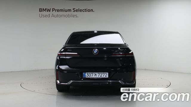 BMW 7 Series (G70) 740i xDrive M Sport Limited 2025 — фото 4