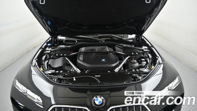 BMW 7 Series (G70) 740i xDrive M Sport Limited 2025 — фото 6