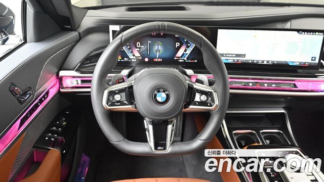 BMW 7 Series (G70) 740i xDrive M Sport Limited 2025 — фото 17
