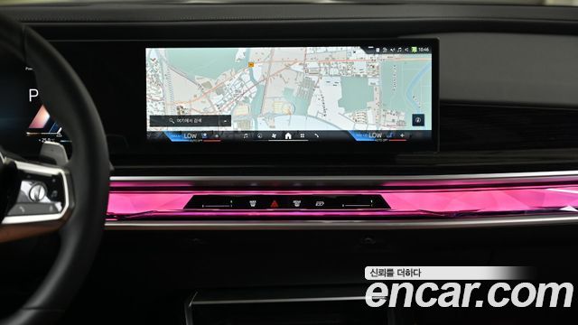 BMW 7 Series (G70) 740i xDrive M Sport Limited 2025 — фото 18