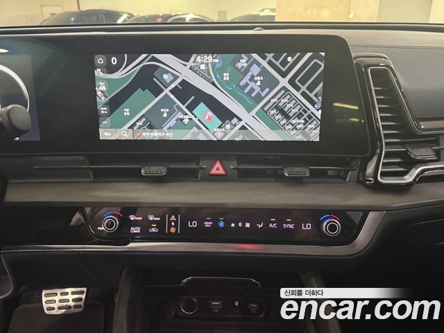 Kia Sportage Hybrid (V) Signature Gravity 2WD 2022 — фото 15