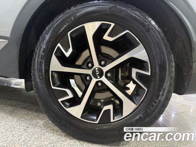 Kia Sportage Hybrid (V) Signature Gravity 2WD 2022 — фото 24