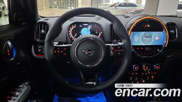 MINI Cooper S Countryman JCW 2nd 2024 — фото 16