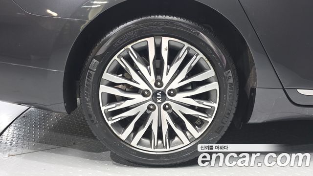 Kia K7 Premier 3.0 GDI Noblesse 2020 — фото 5