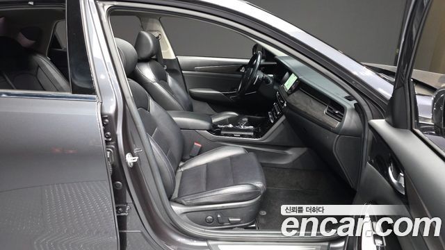 Kia K7 Premier 3.0 GDI Noblesse 2020 — фото 15