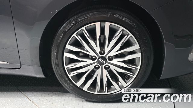 Kia K7 Premier 3.0 GDI Noblesse 2020 — фото 27
