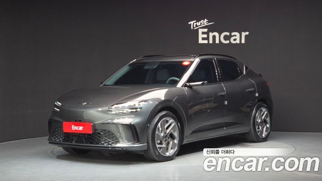 Genesis GV60 Standard AWD 2026 — фото 1