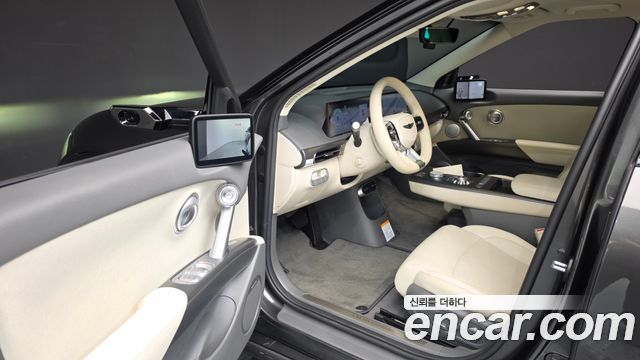 Genesis GV60 Standard AWD 2026 — фото 10